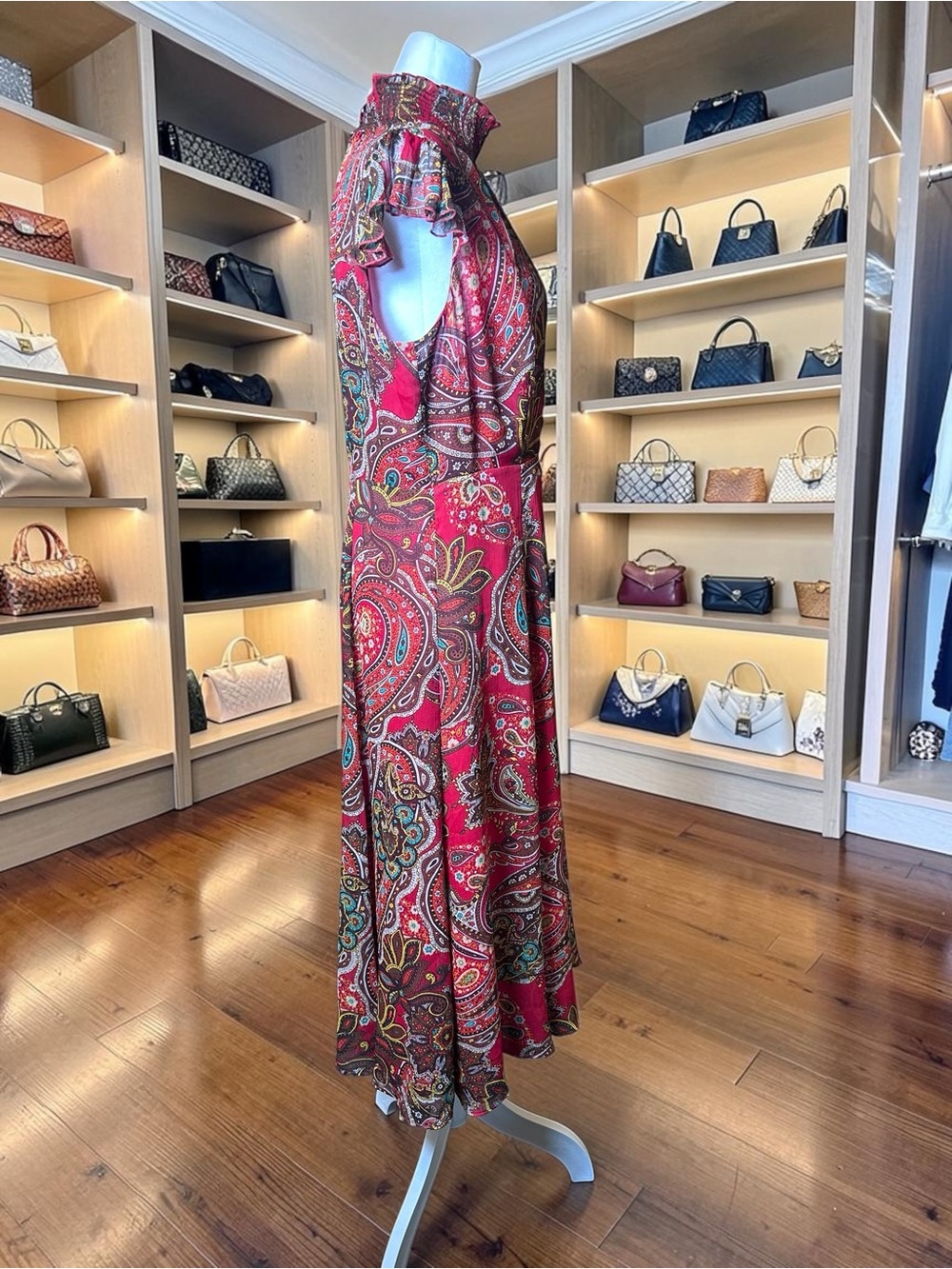 Tommy Hilfiger Paisley Maxi Dress
Size 12 - Picture 9 of 13